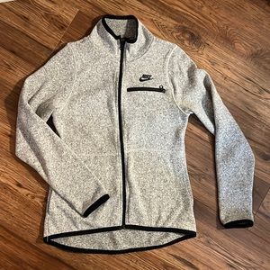 Nike Full Zip Sportswear Heathered Grey Therma Jacket Small Women’s